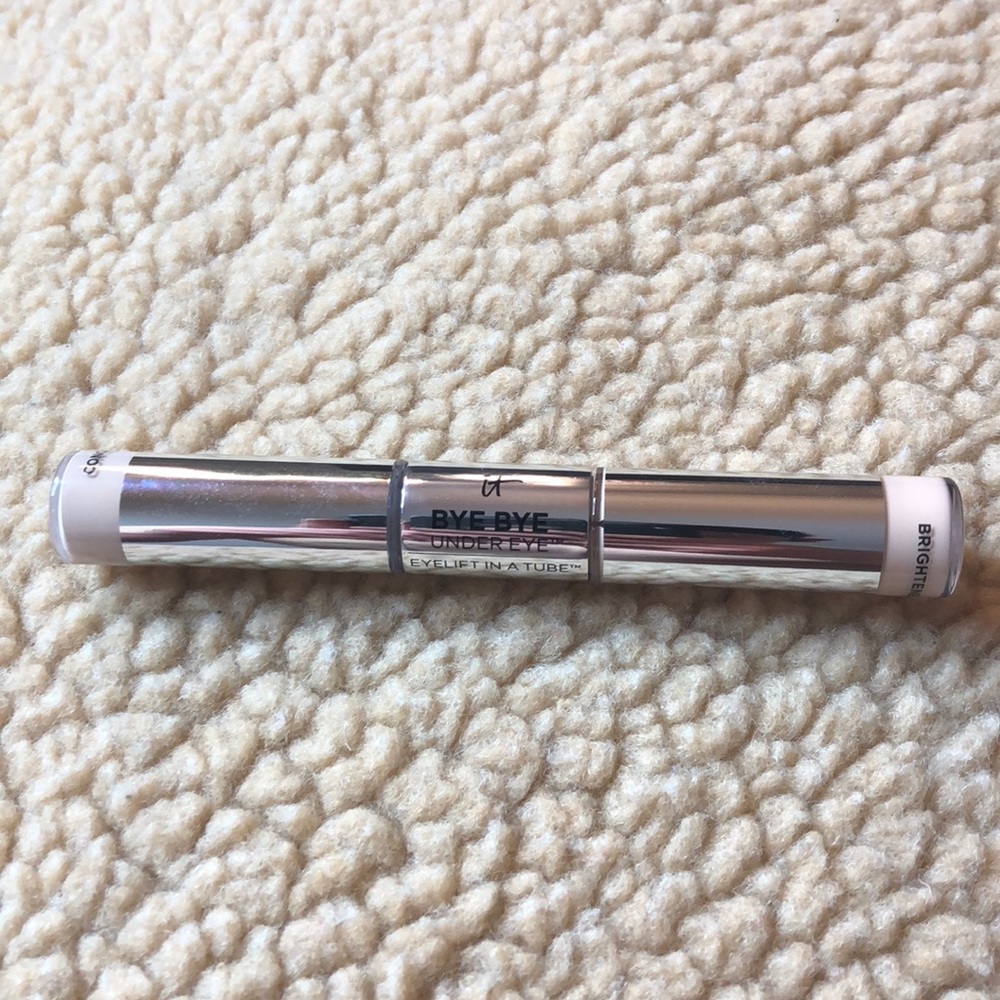BYE BYE under eye eyelift in a tube